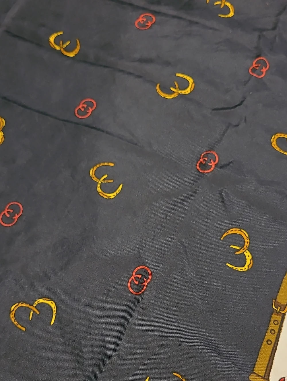 Vintage Gucci 100% Pure Silk Scarf Equestrian GG Logo Horse Head Medallions